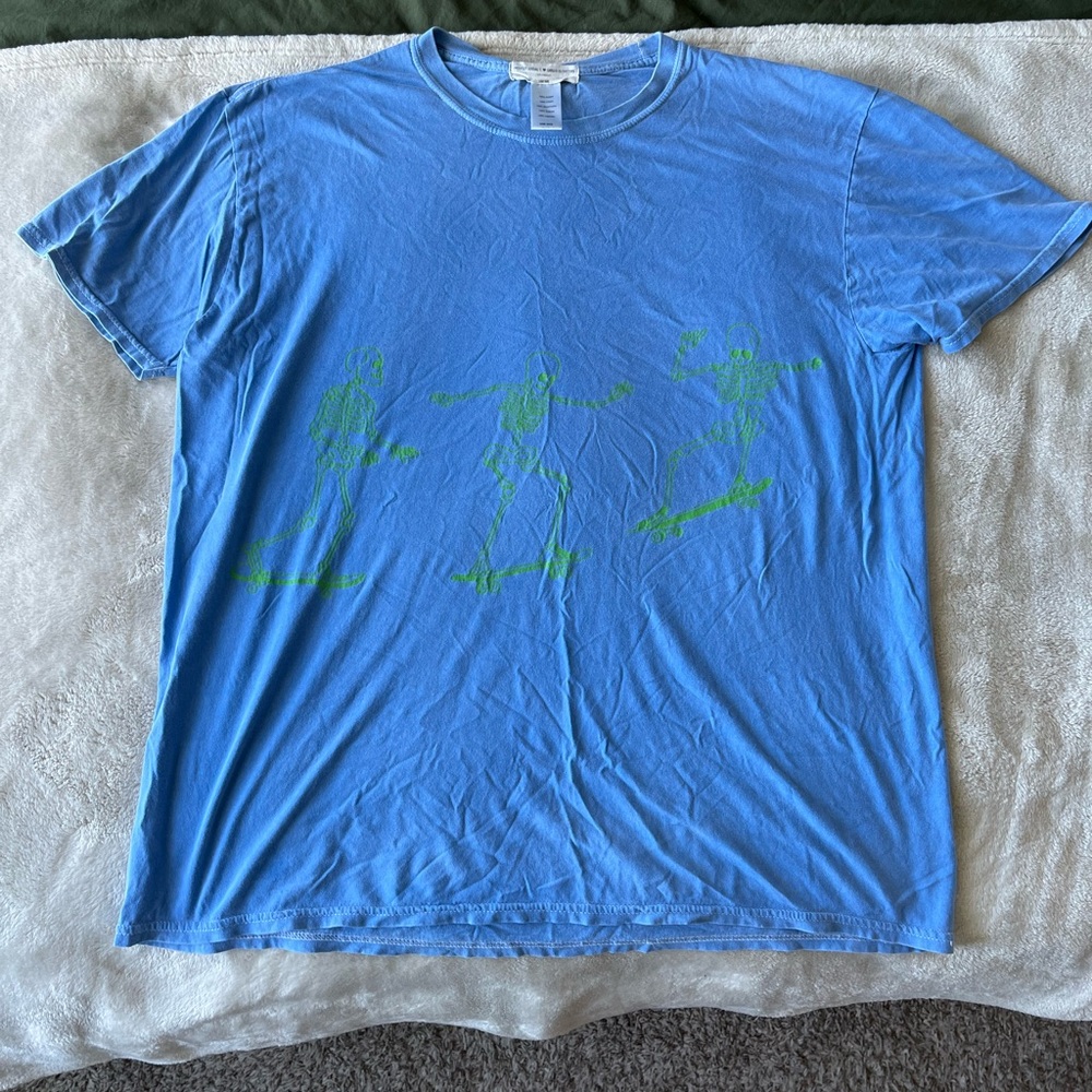 urban outfitters skeleton skateboarding oversized